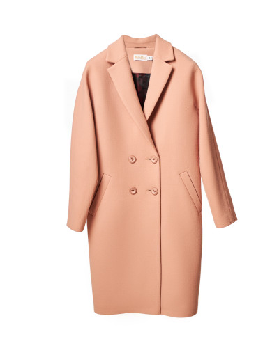 Пальто жіноче кольору пудра