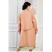 Пальто жіноче кольору пудра