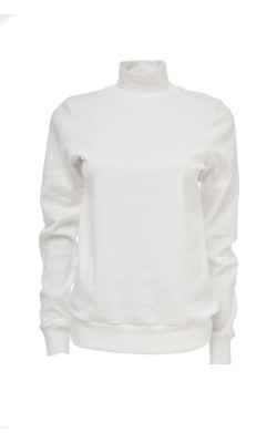 Базова біла трикотажна водолазка