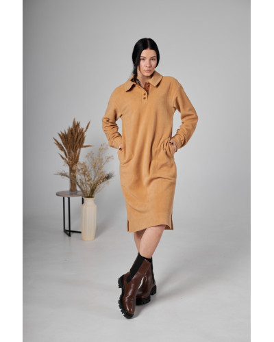 Флісове плаття бежевого кольору