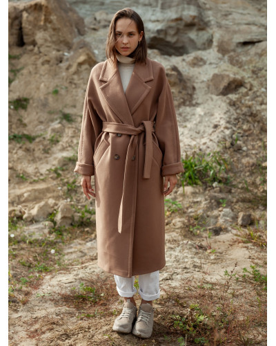 Базовое пальто классического прямого кроя