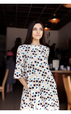 Платье цветы на розовом фоне 77-258