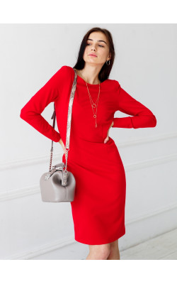 Платье футляр красного цвета
