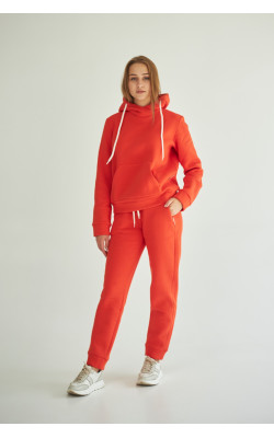 Костюм оранжевого кольору