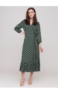 Зеленое платье в горохи на запах  с воланом внизу