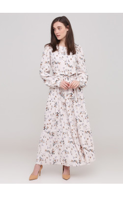 Весеннее бежевое платье с цветочным принтом