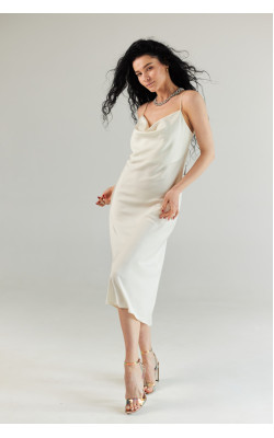 Атласна сукня комбінація молочного кольору